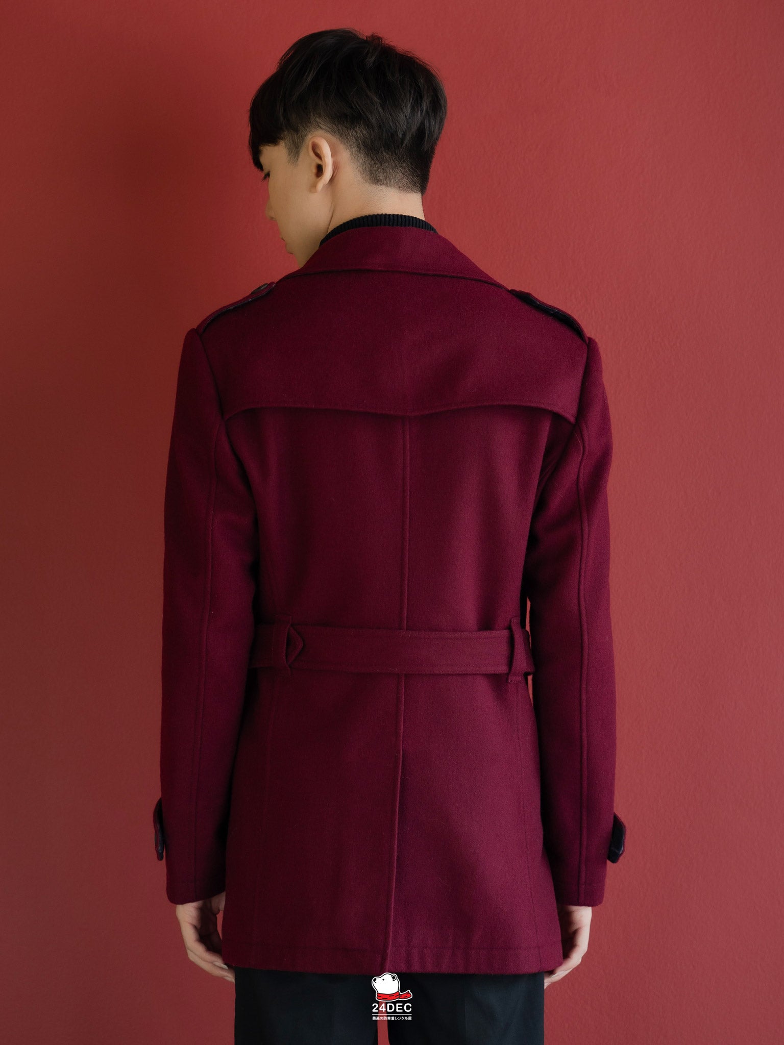 เช่าเสื้อโค้ท ชาย รุ่น OPERA สี แดงเรดไวน์