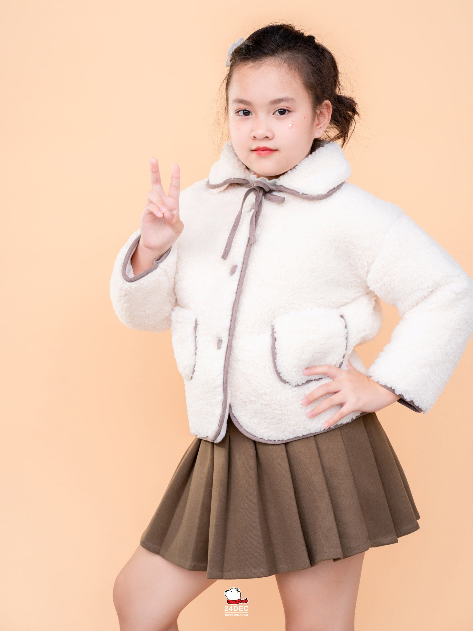 เช่าเสื้อโค้ท เด็ก รุ่น ICECREAM สี ขาว