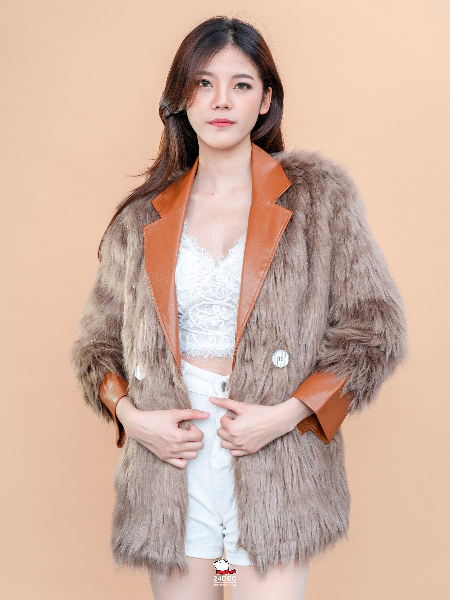 เช่าเสื้อขนเฟอร์ หญิง รุ่น REGINA สี น้ำตาล