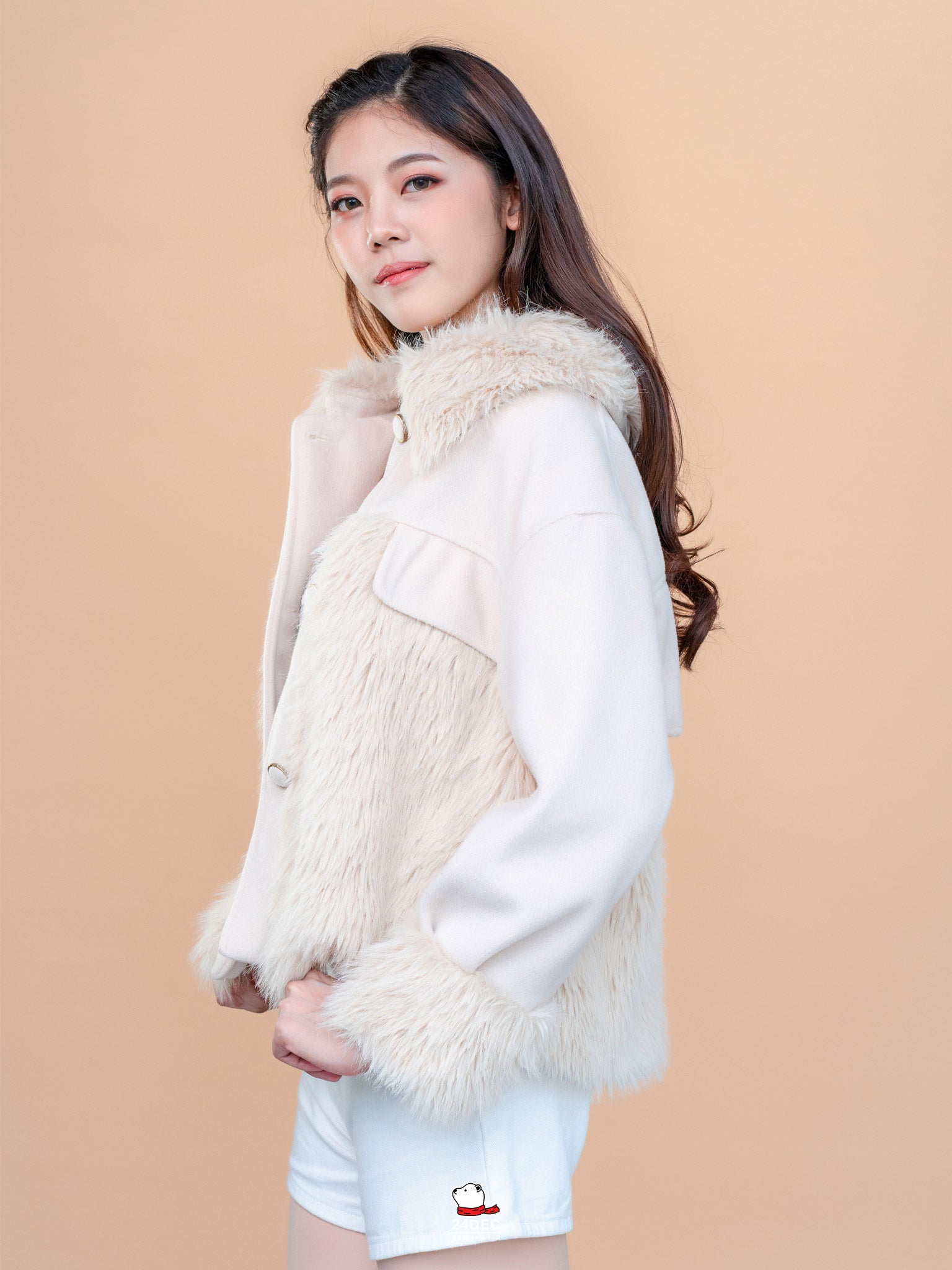 เช่าเสื้อแจ็คเก็ต หญิง รุ่น KARINA สี น้ำตาล