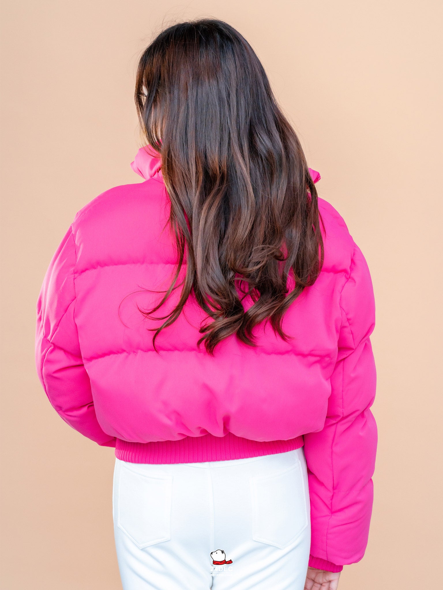 เช่าเสื้อกันหนาว หญิง รุ่น BLINK สี ชมพู