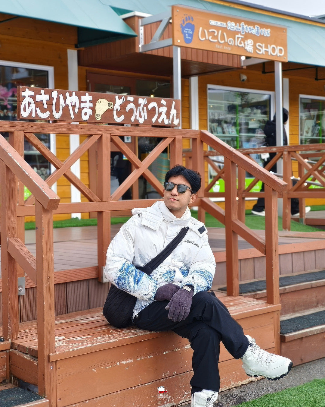 เช่าเสื้อกันหนาว ชาย รุ่น CAUCASUS สี ดำ