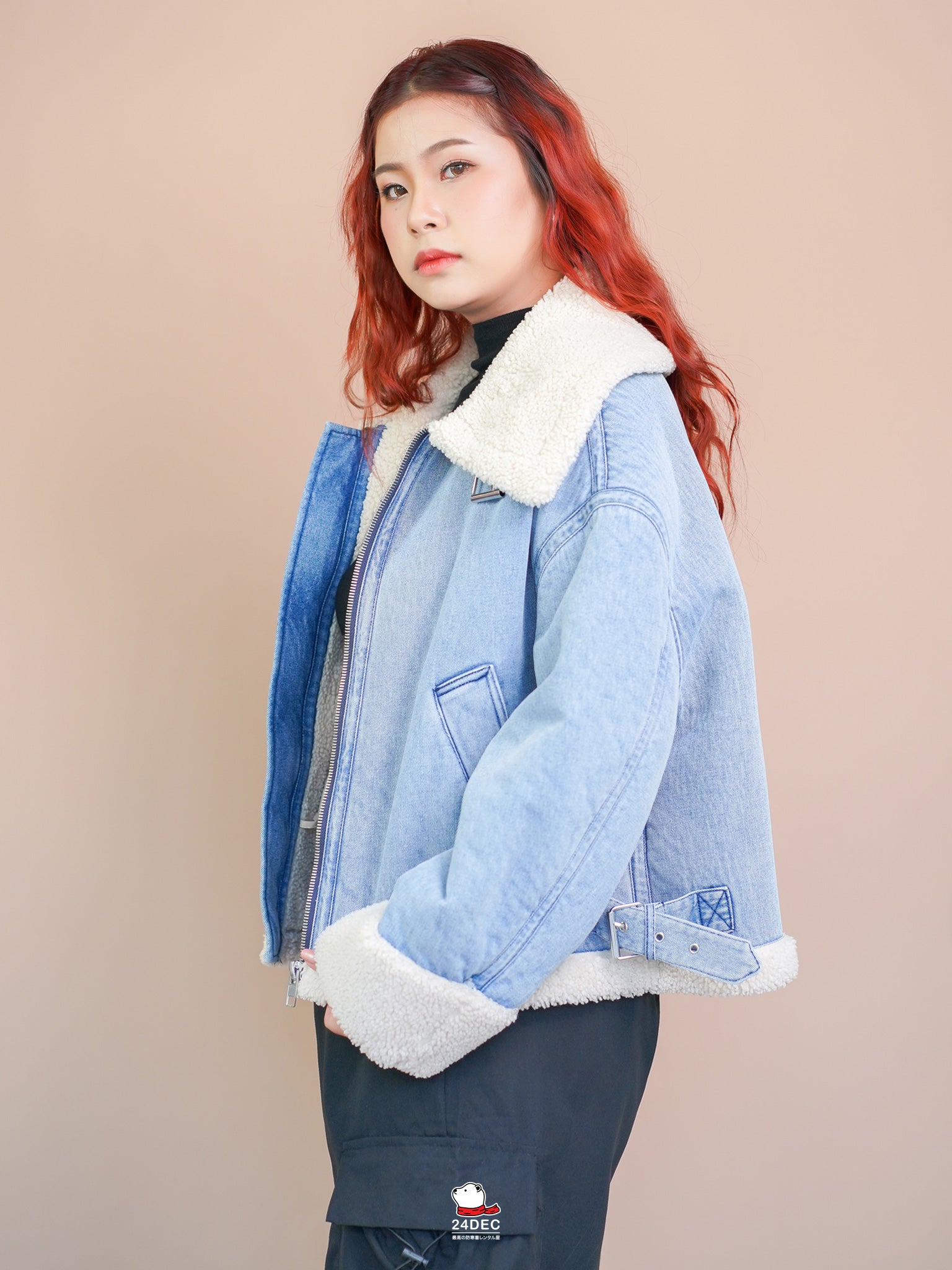เช่าเสื้อแจ็คเก็ต หญิง รุ่น COCO สี น้ำเงิน