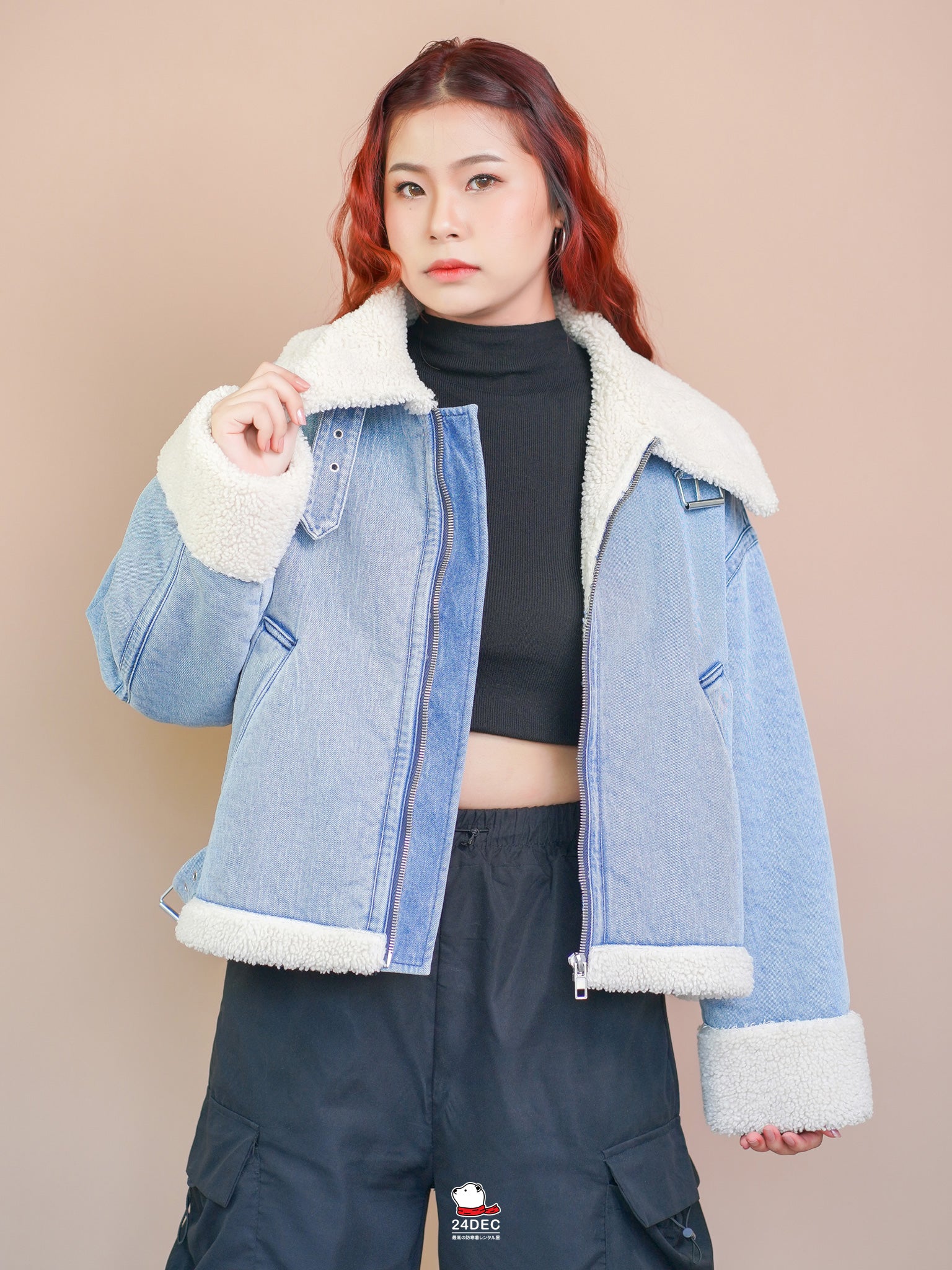 เช่าเสื้อแจ็คเก็ต หญิง รุ่น COCO สี น้ำเงิน