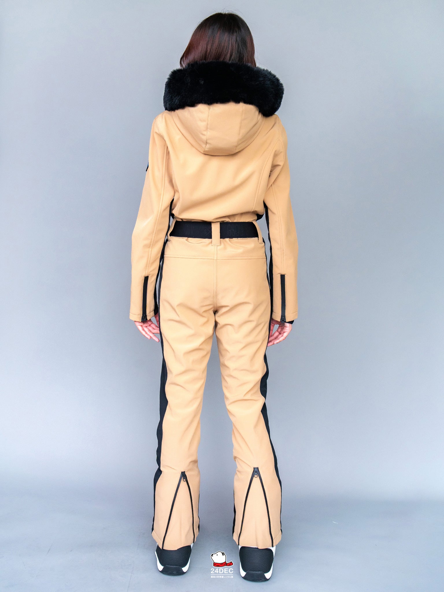 เช่าชุดสกี (เสื้อ+กางเกง) หญิง รุ่น DOWNHILL สี น้ำตาล