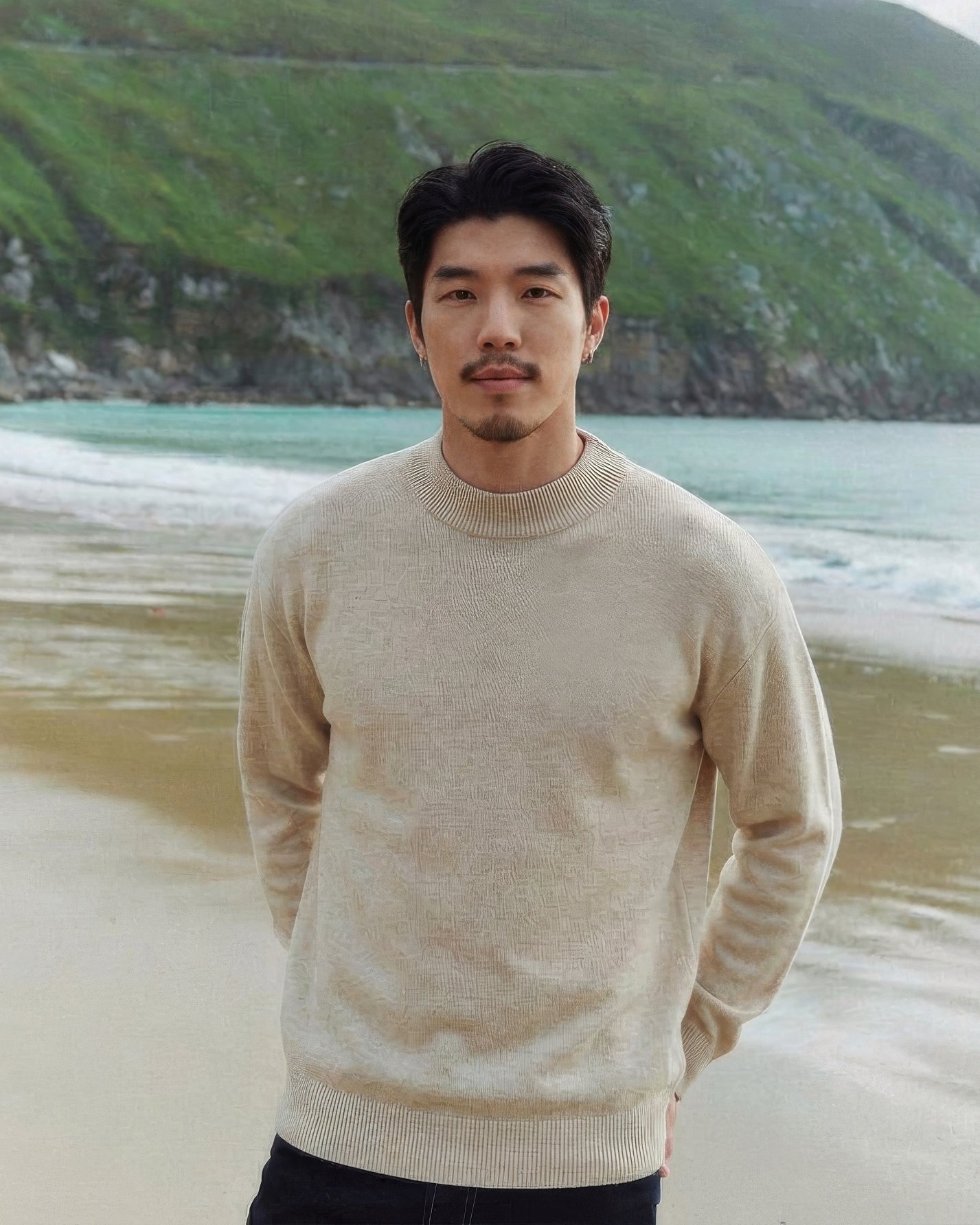 เช่าเสื้อคอเต่า ชาย รุ่น ETHAN สี ครีม