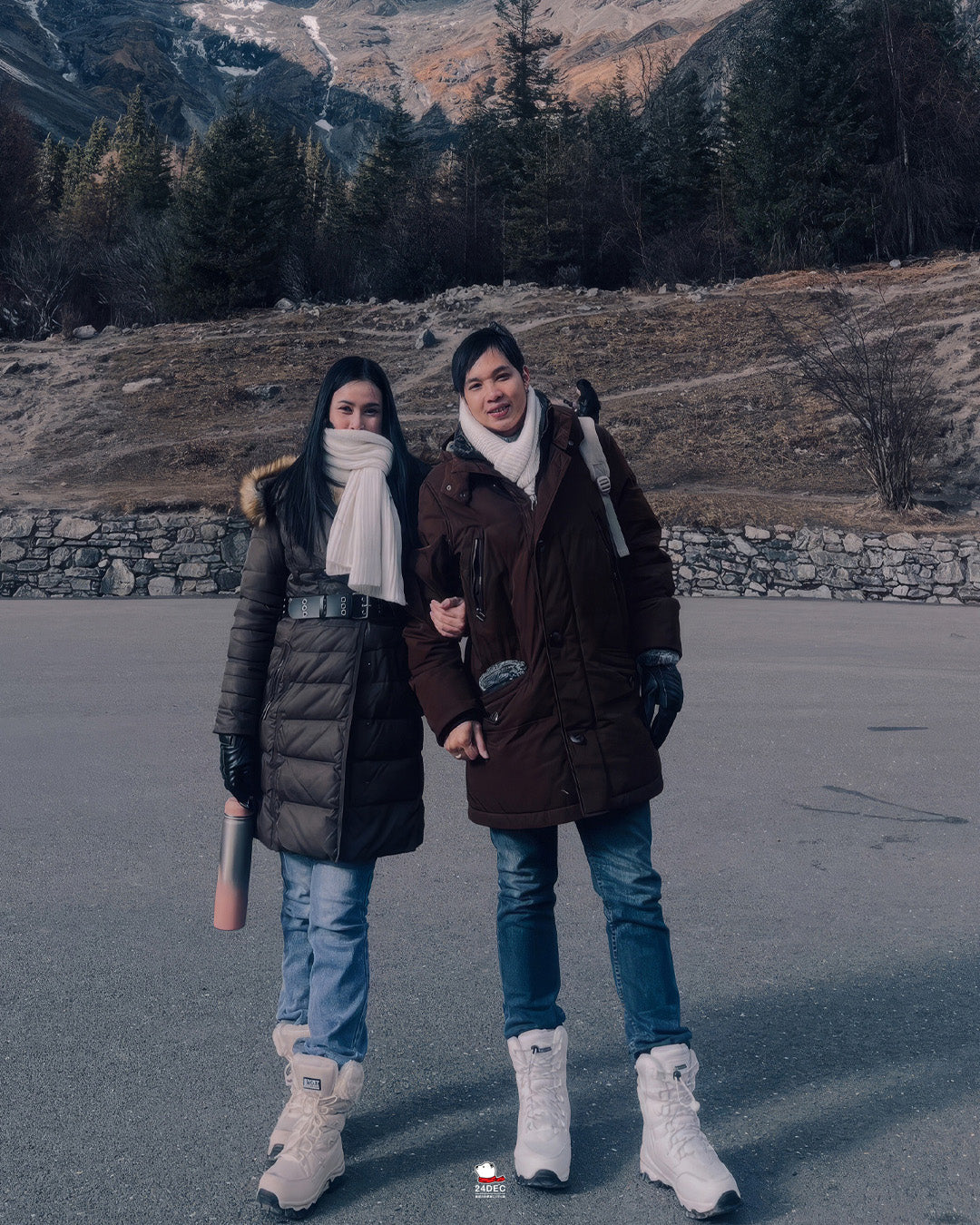 เช่าเสื้อกันหนาว หญิง รุ่น GENEVA สี น้ำตาล
