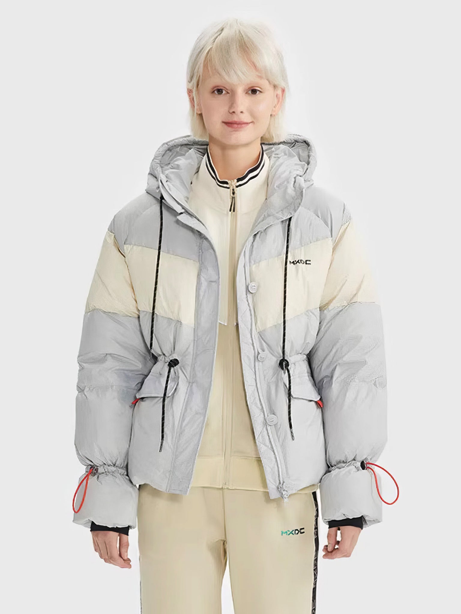 เช่าเสื้อกันหนาว หญิง รุ่น ICEBOX สี ฟ้า
