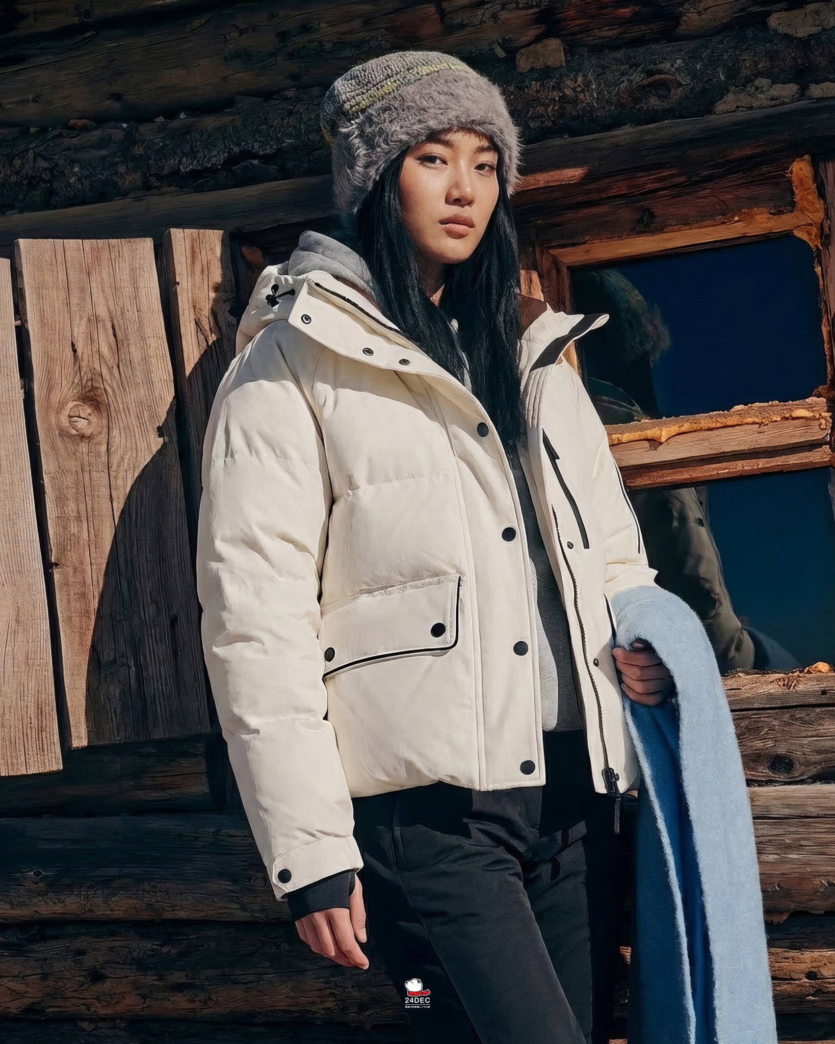 เช่าเสื้อกันหนาว หญิง รุ่น LANGLEY สี ขาว