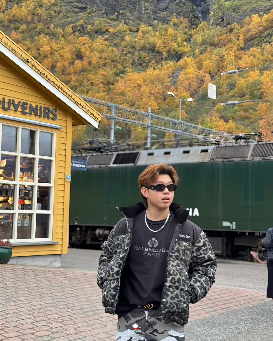 เช่าเสื้อกันหนาว ชาย รุ่น LEOPARD สี น้ำตาล