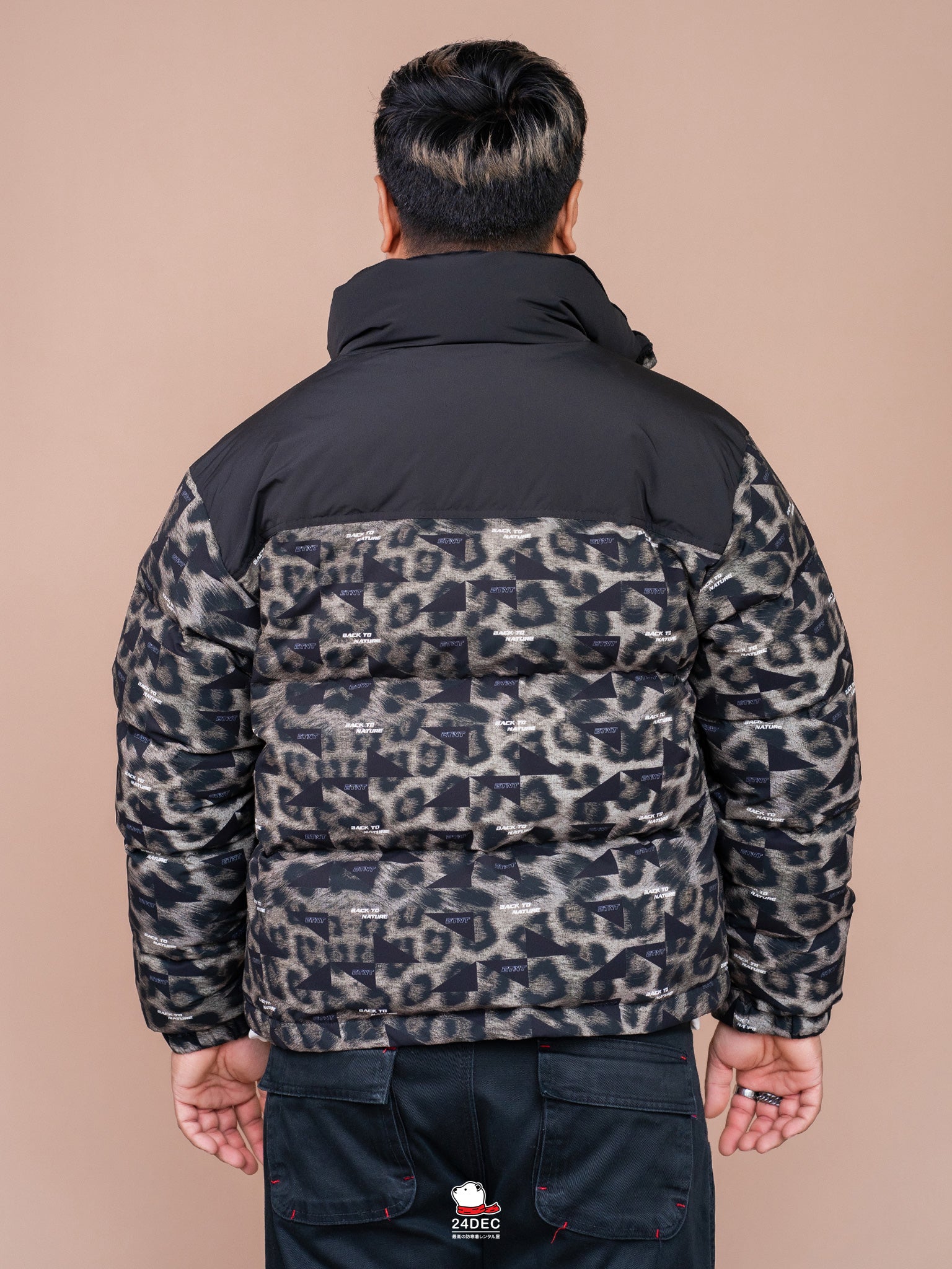 เช่าเสื้อกันหนาว ชาย รุ่น LEOPARD สี น้ำตาล