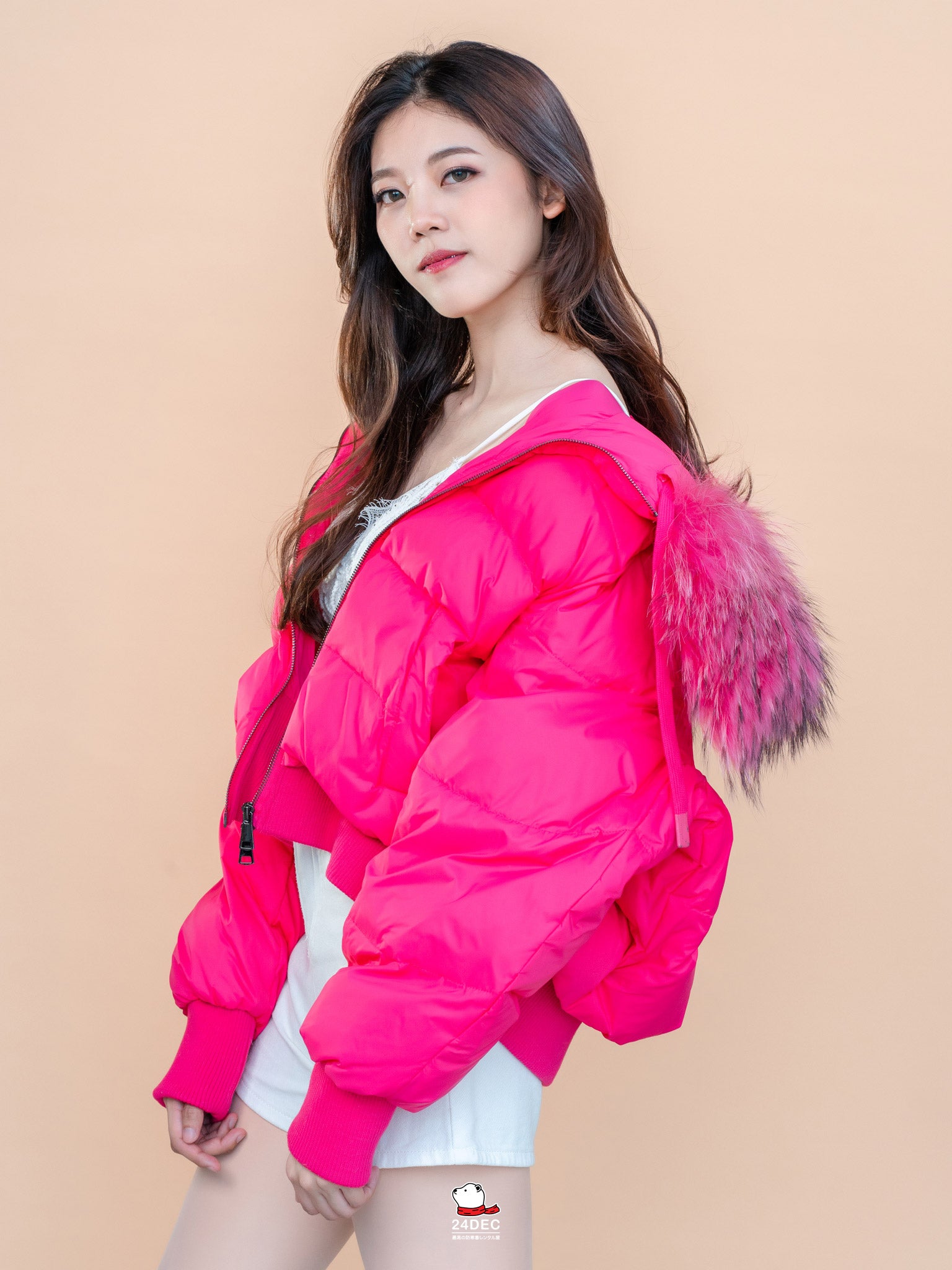 เช่าเสื้อกันหนาว หญิง รุ่น LOFOTEN สี ชมพู