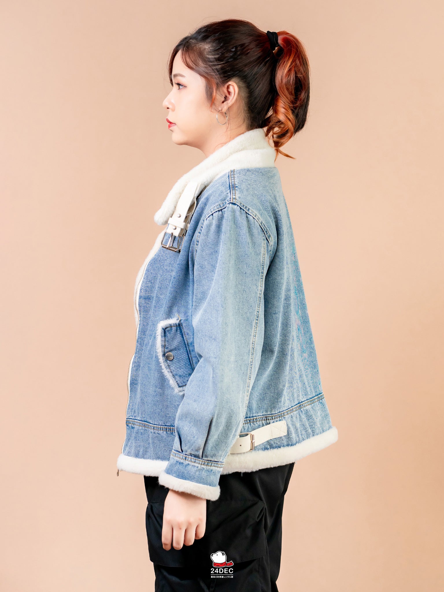 เช่าเสื้อแจ็คเก็ต หญิง รุ่น NATASHA สี ฟ้า