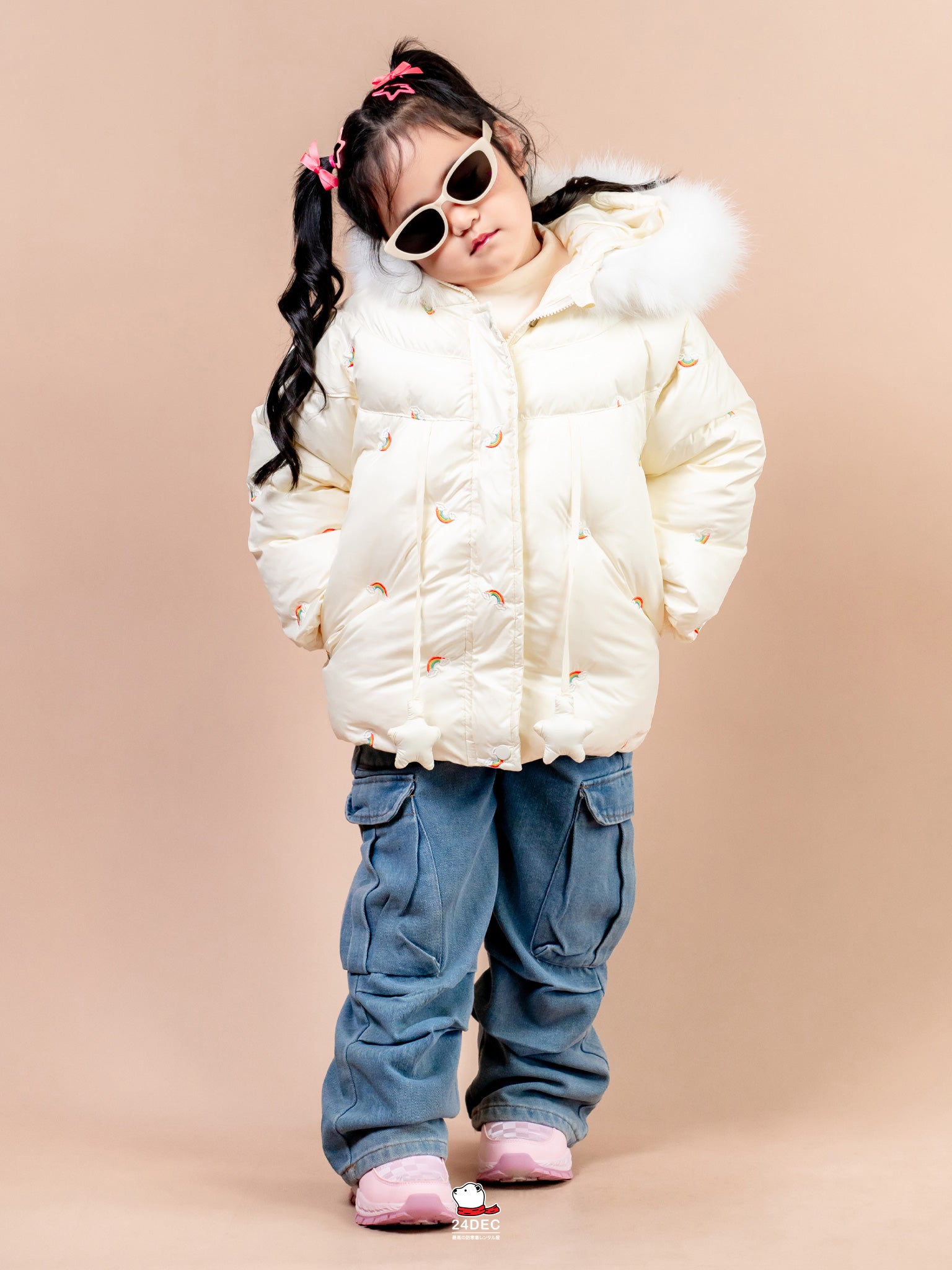 เช่าเสื้อกันหนาว เด็ก รุ่น NIJI สี ขาว