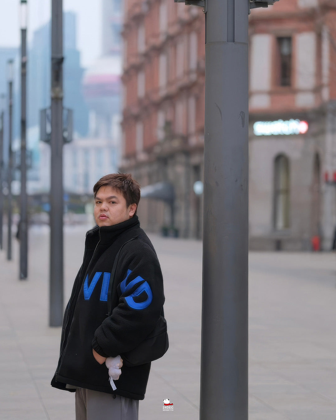 เช่าเสื้อแจ็คเก็ต ชาย รุ่น NOOB สี ดำ