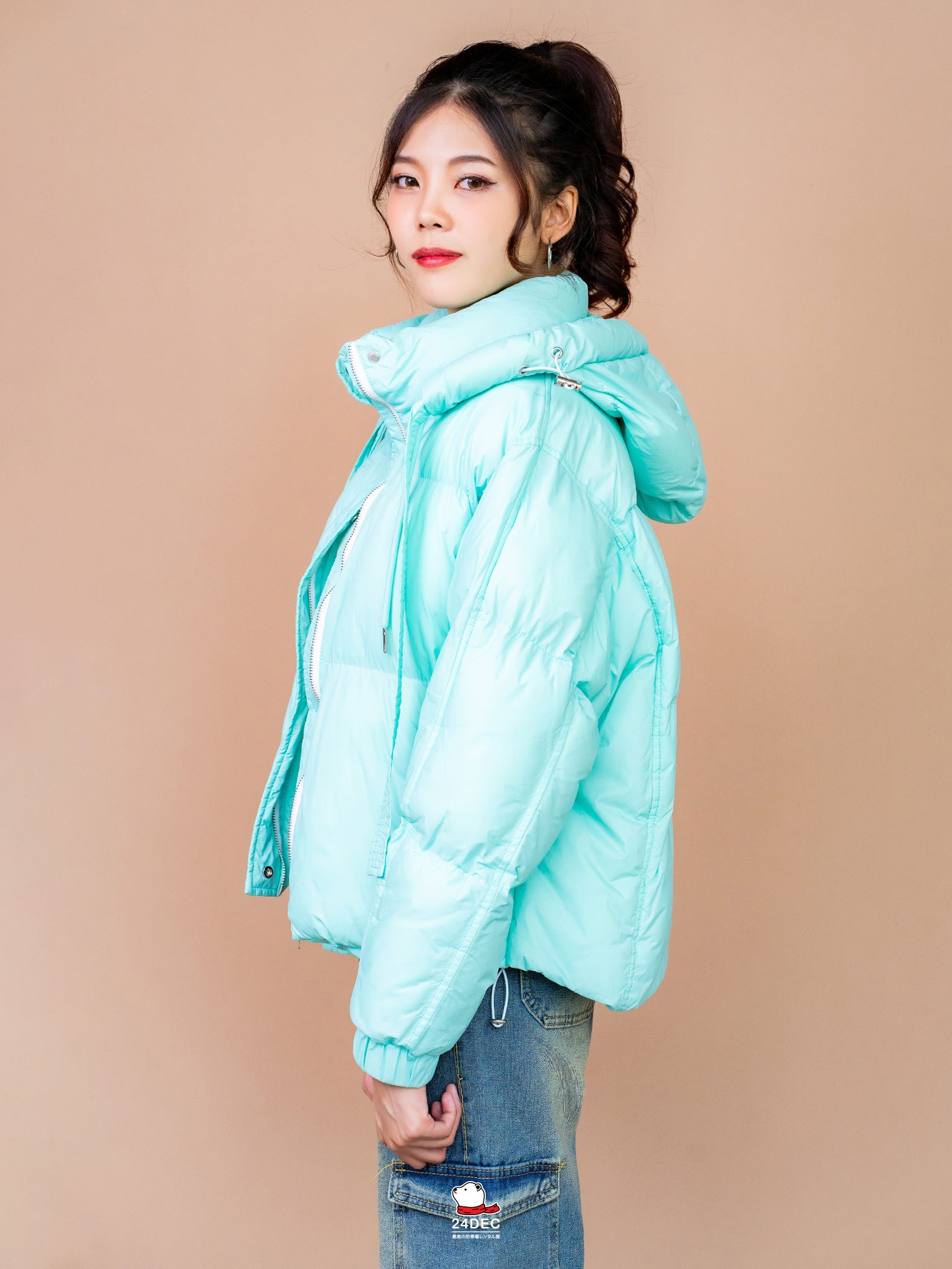 เช่าเสื้อกันหนาว หญิง รุ่น PAPERMINT สี เขียว