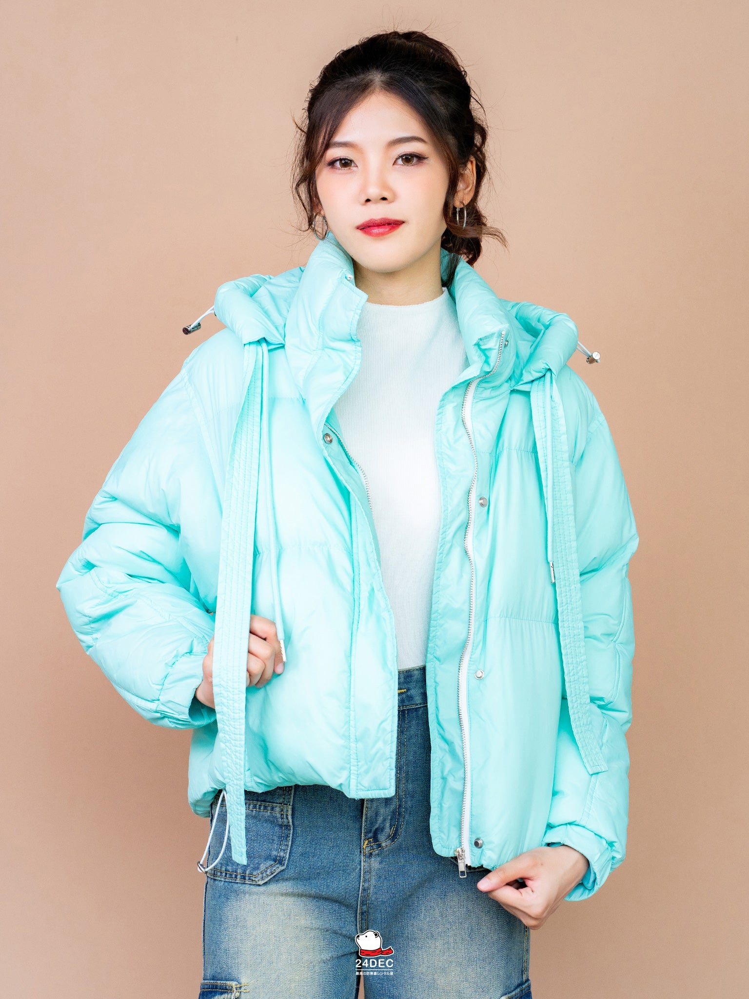 เช่าเสื้อกันหนาว หญิง รุ่น PAPERMINT สี เขียว