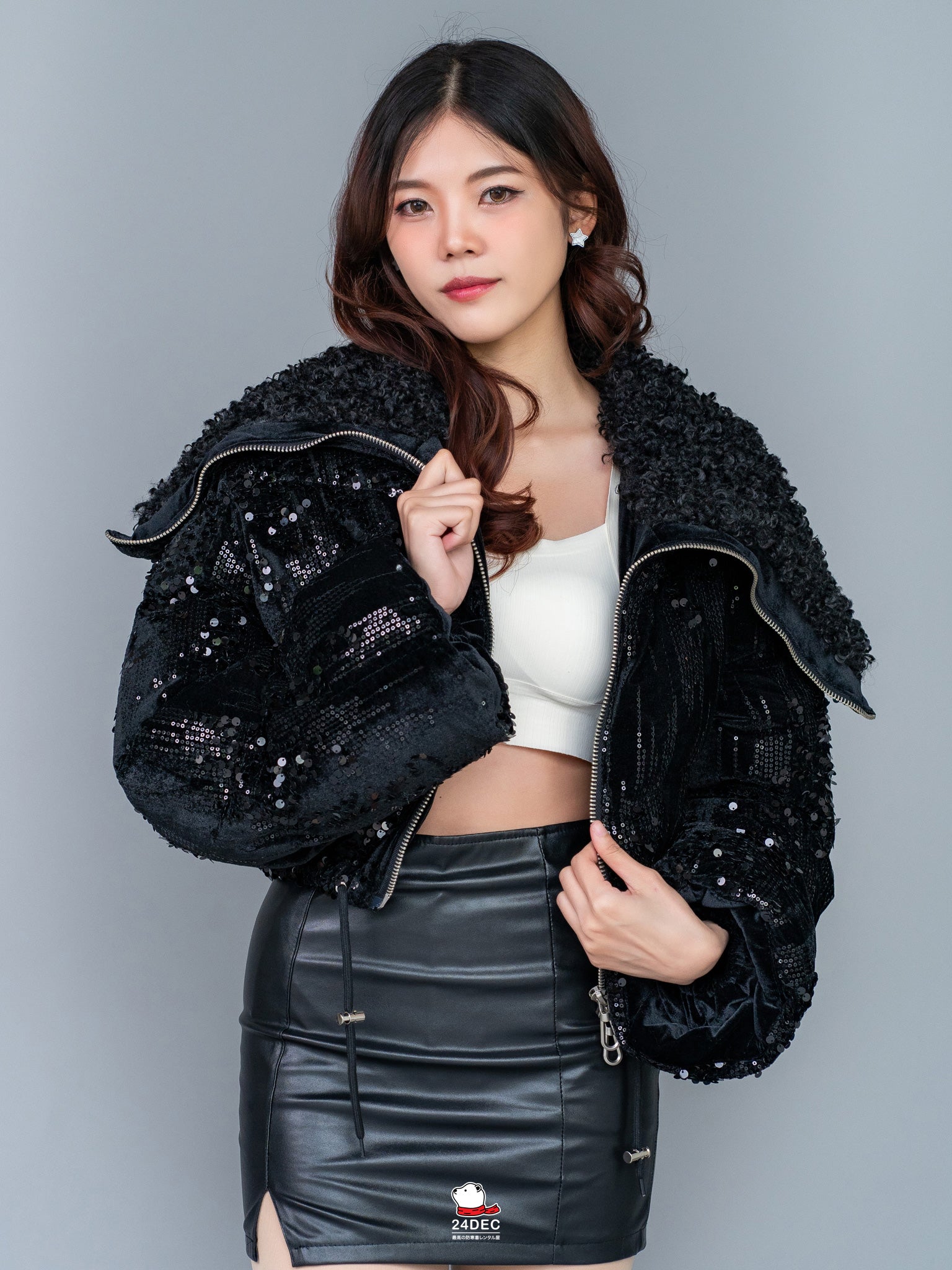 เช่าเสื้อกันหนาว หญิง รุ่น PENTHOUSE สี ดำ