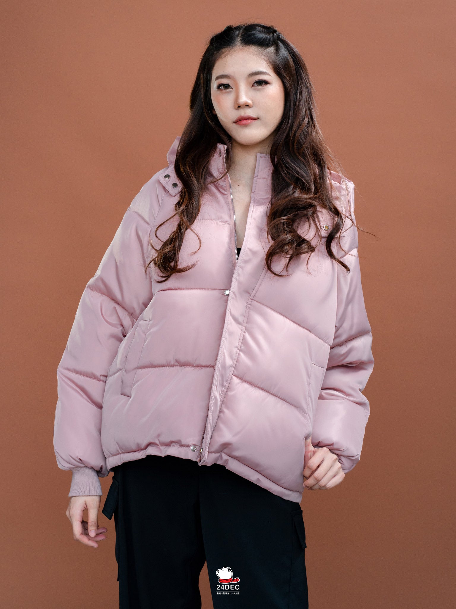 เช่าเสื้อกันหนาว หญิง รุ่น PIRUM สี ชมพู