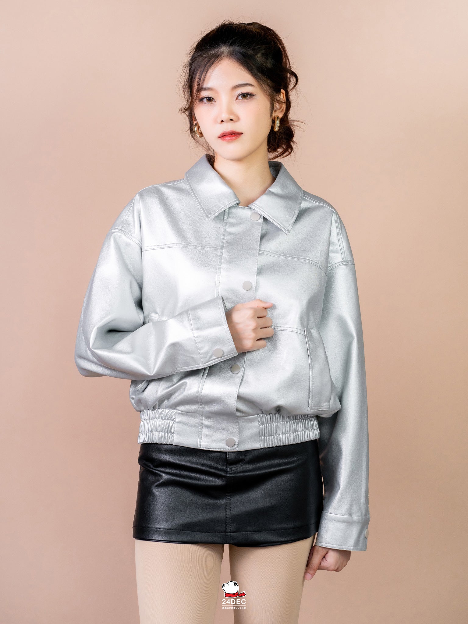 เช่าเสื้อแจ็คเก็ต หญิง รุ่น PISCIS สี เงิน