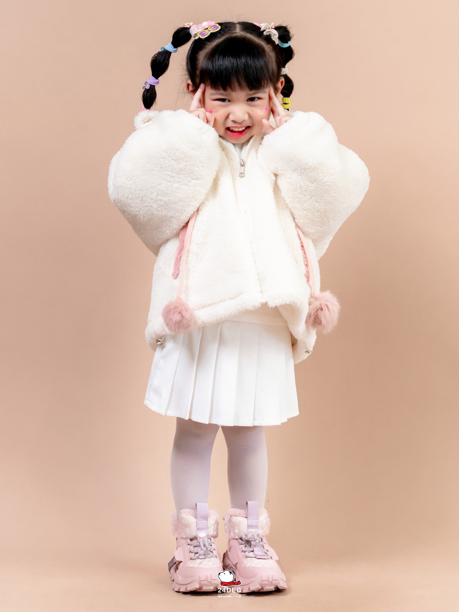 เช่าเสื้อแจ็คเก็ต เด็ก รุ่น ROXIE สี ขาว