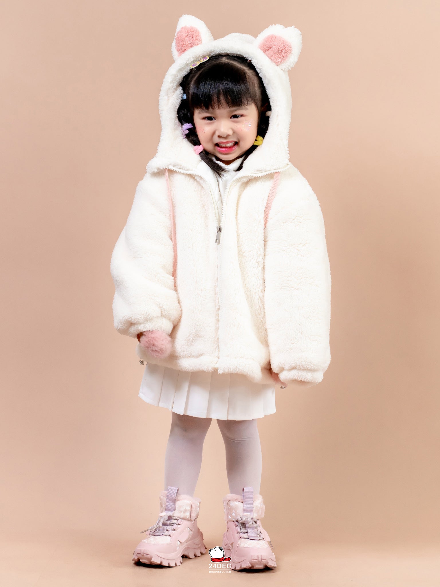 เช่าเสื้อแจ็คเก็ต เด็ก รุ่น ROXIE สี ขาว