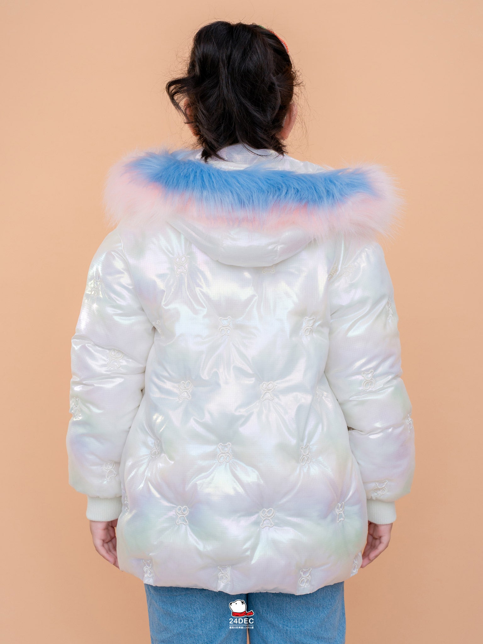 เช่าเสื้อกันหนาว เด็ก รุ่น SNOWY สี ขาว
