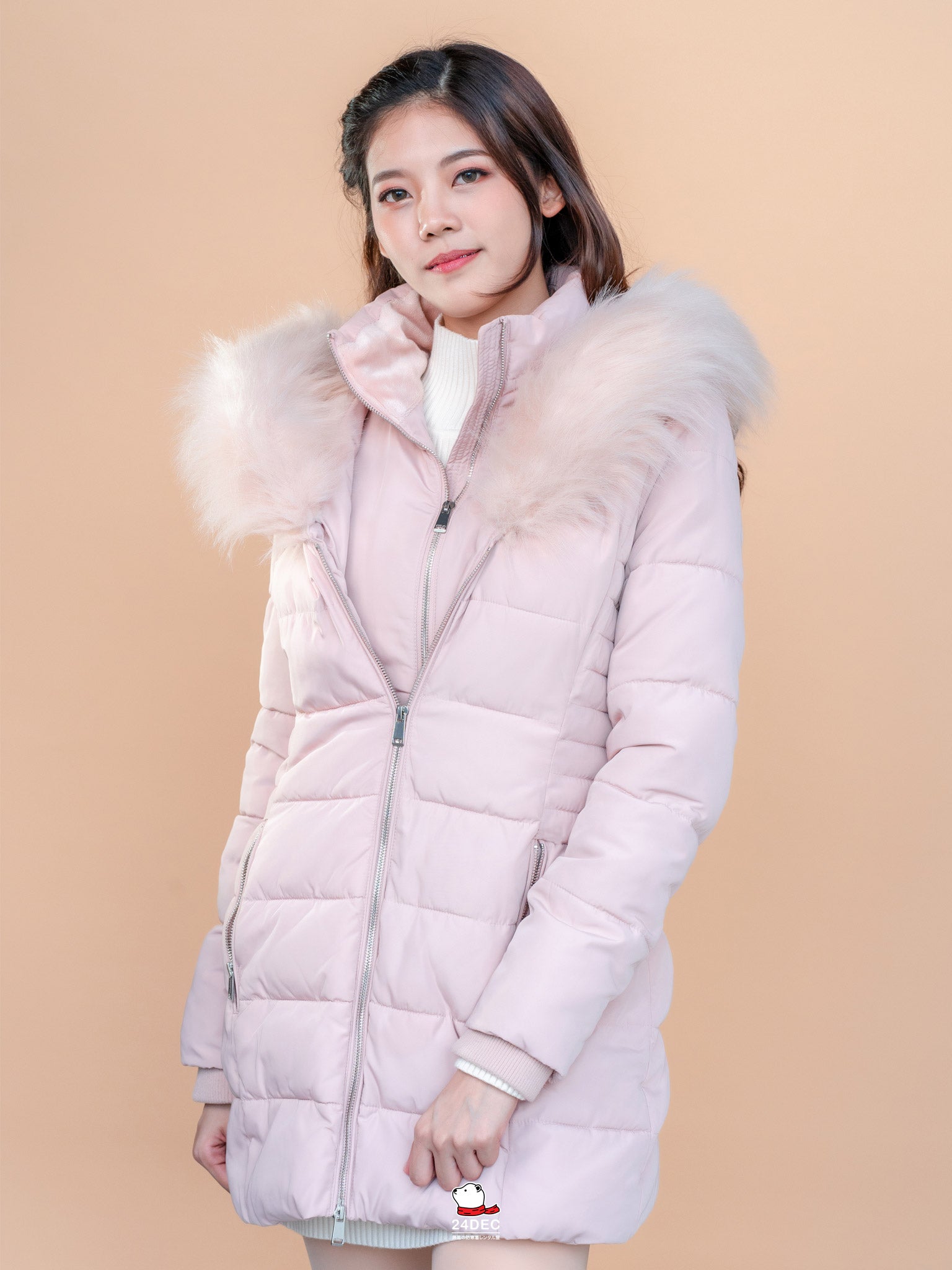 เช่าเสื้อกันหนาว หญิง รุ่น SVALBARD สี ชมพู