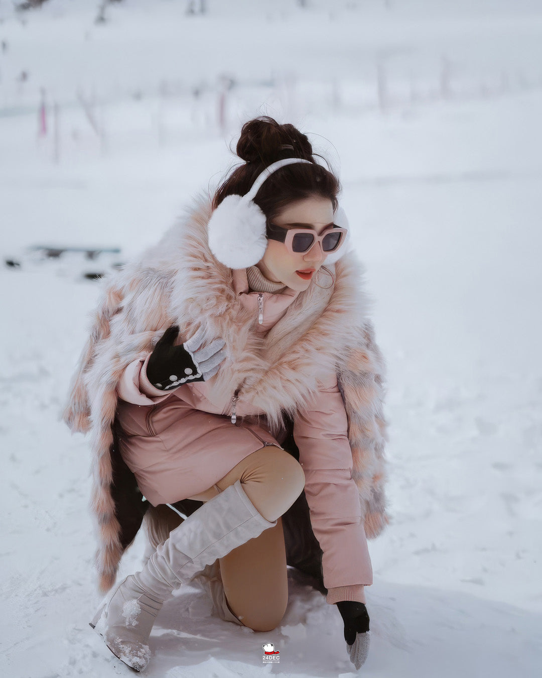 เช่าเสื้อกันหนาว หญิง รุ่น SVALBARD สี ชมพู
