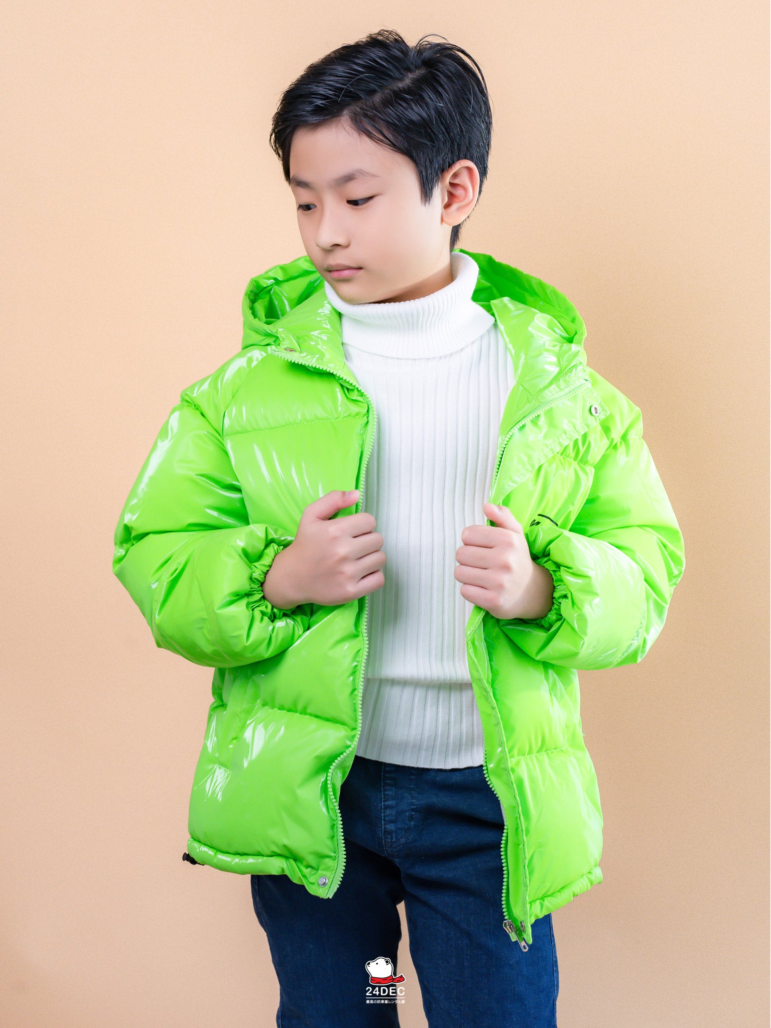 เช่าเสื้อกันหนาว เด็ก รุ่น SWING สี เขียว