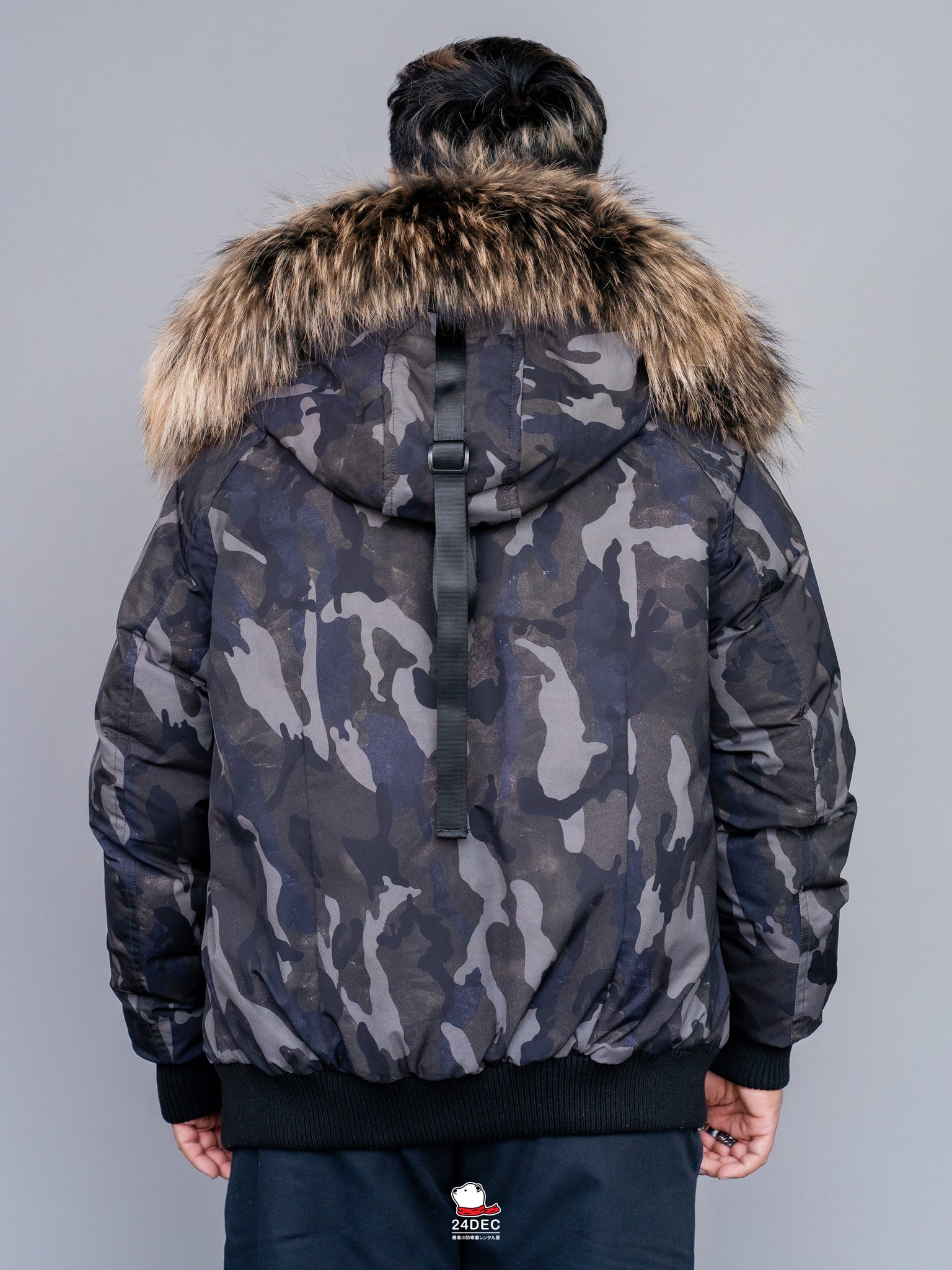 เช่าเสื้อกันหนาว ชาย รุ่น TACTICAL สี เขียว