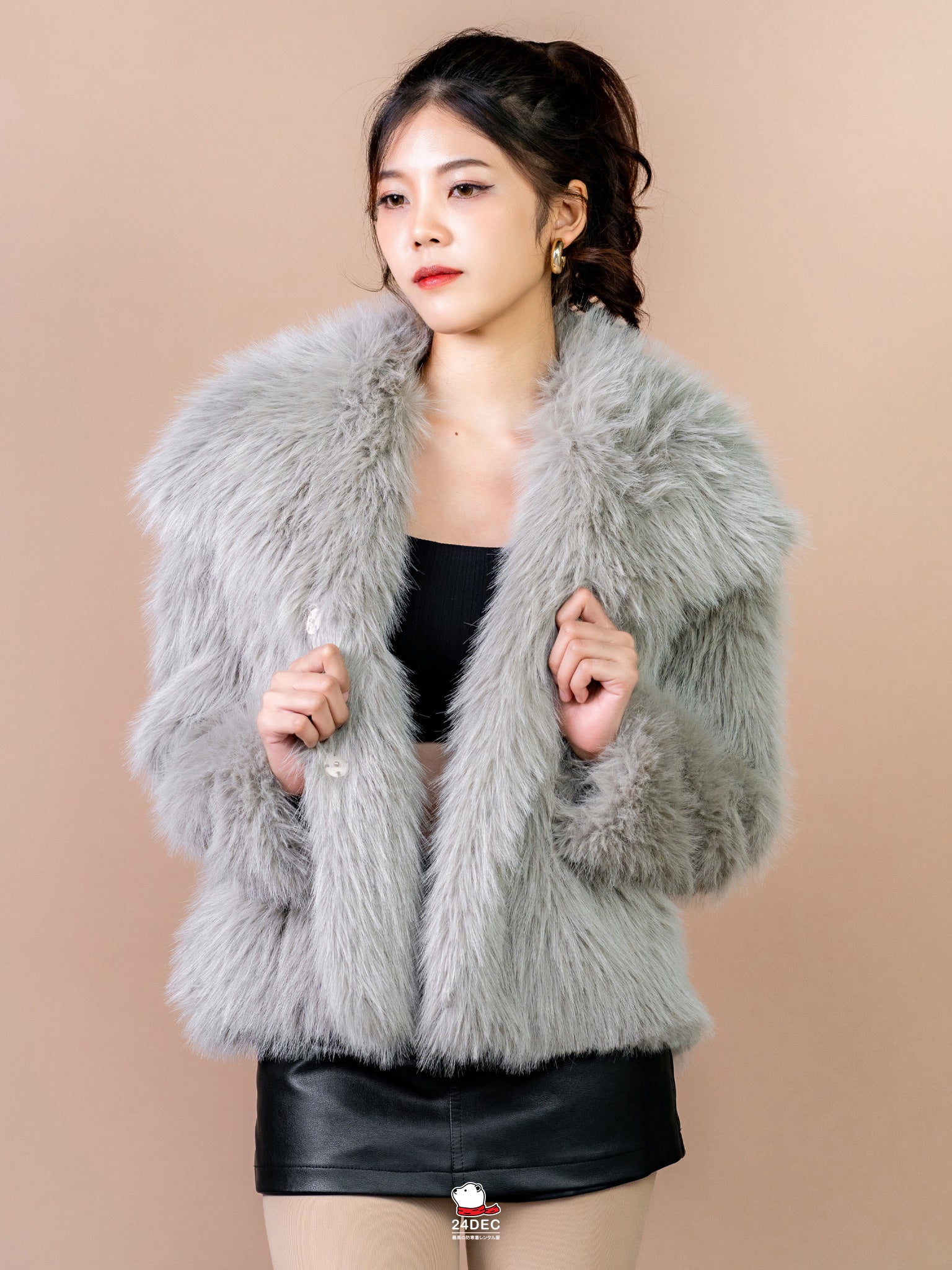 เช่าเสื้อขนเฟอร์ หญิง รุ่น YURI สี เทา