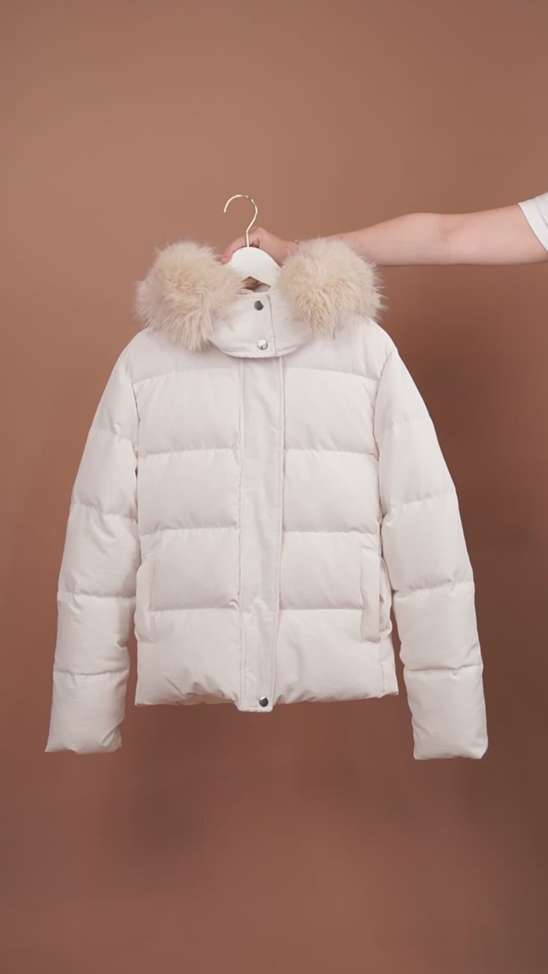 เช่าเสื้อกันหนาว หญิง รุ่น DENALI สี ขาว