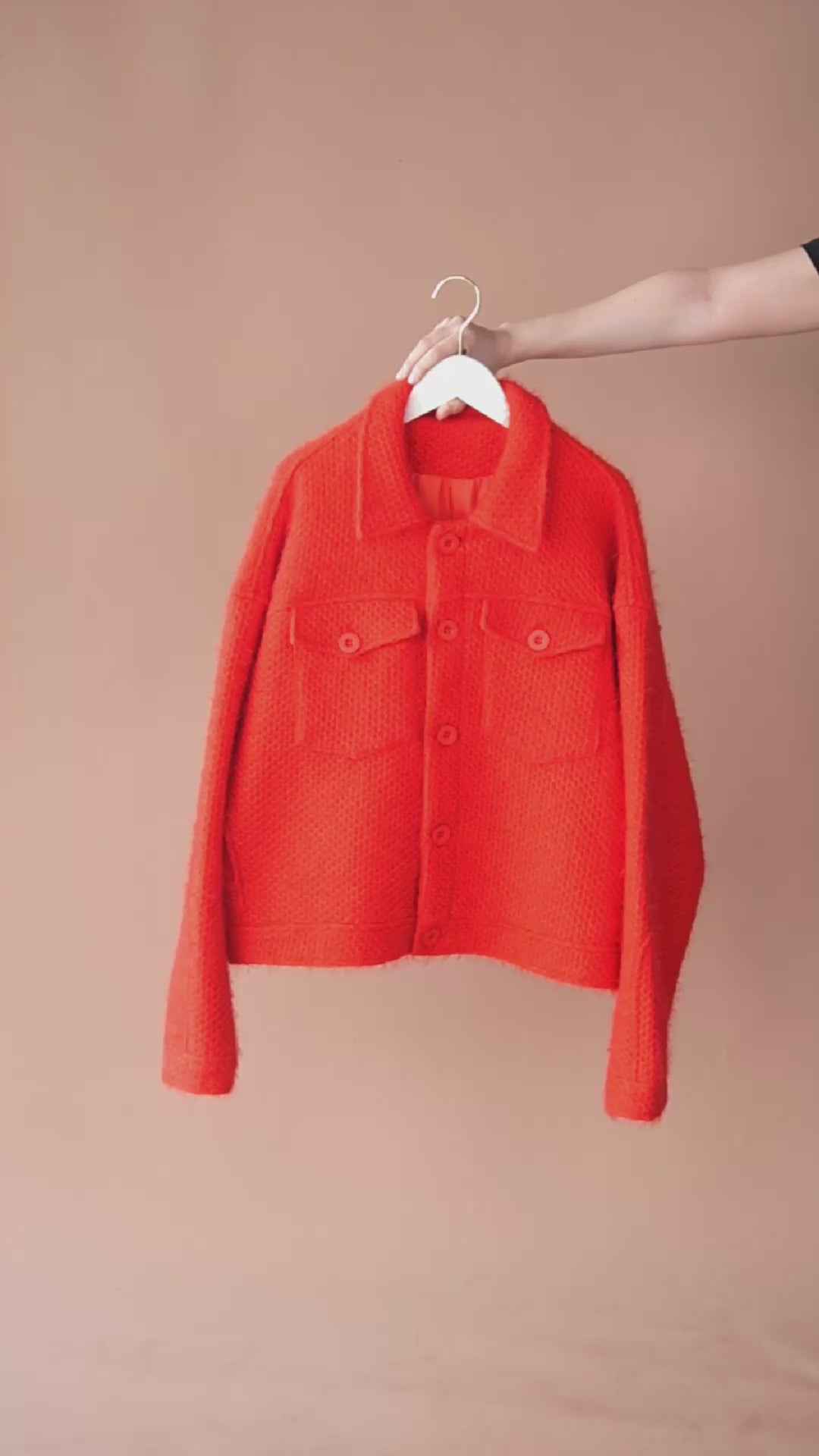 เช่าเสื้อแจ็คเก็ต ชาย รุ่น ELIO สี แดง