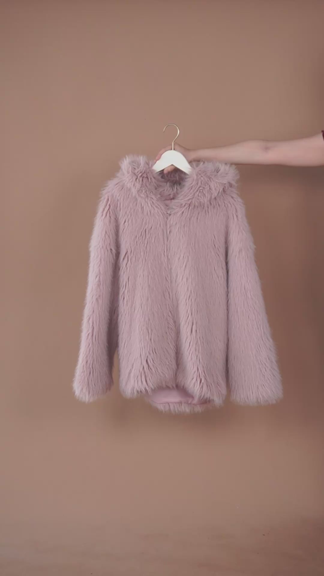 เช่าเสื้อขนเฟอร์ หญิง รุ่น PEGASUS สี ชมพู