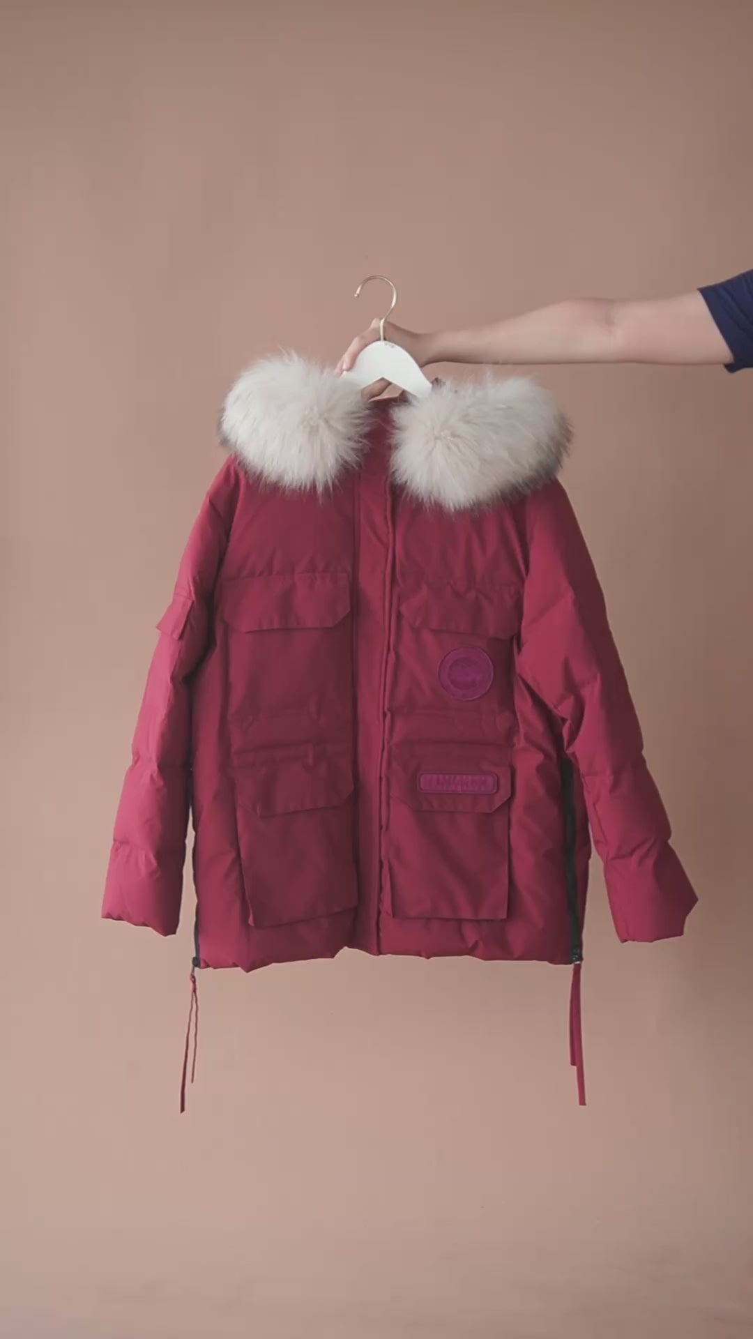 เช่าเสื้อกันหนาว หญิง รุ่น ANTARCTIC สี แดงเรดไวน์