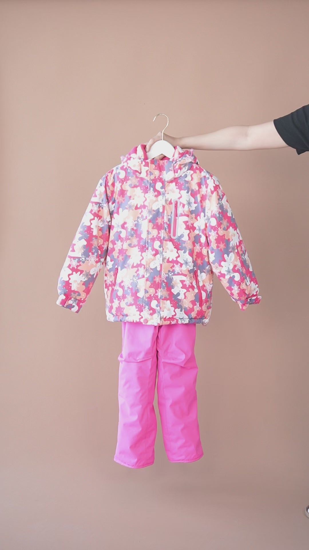 เช่าชุดสกี (เสื้อ+กางเกง) เด็ก รุ่น AINA สี ชมพู