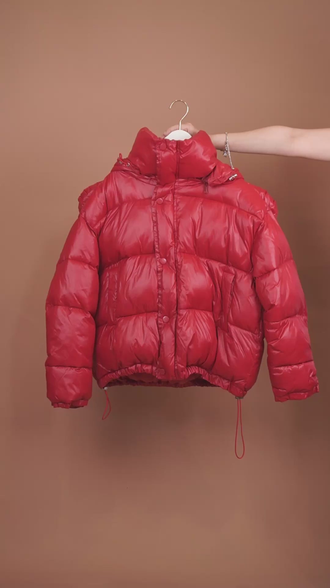เช่าเสื้อกันหนาว หญิง รุ่น COLETTE สี แดง